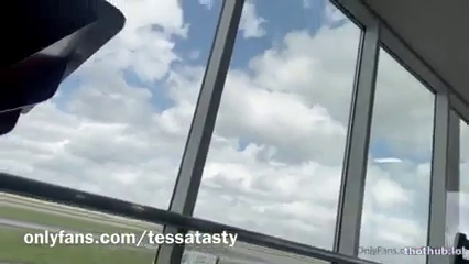 Chick Masturbating and squirting on the airplane